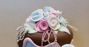 Beautiful Nigerian Wedding Cake
