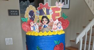 Cake by Anna's Bakery